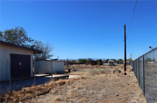 $389,000 | 9632 Juniper Street, Apple Valley, CA 92308