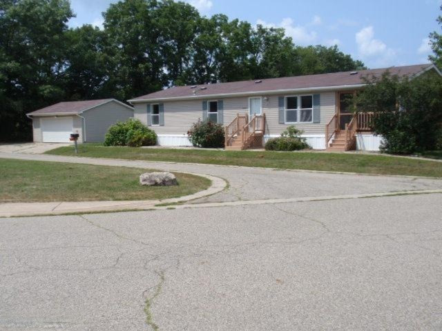 1202 Shiawassee River Road Three Rivers, MI 49093 - Photo 1 of 15 Primary Photo