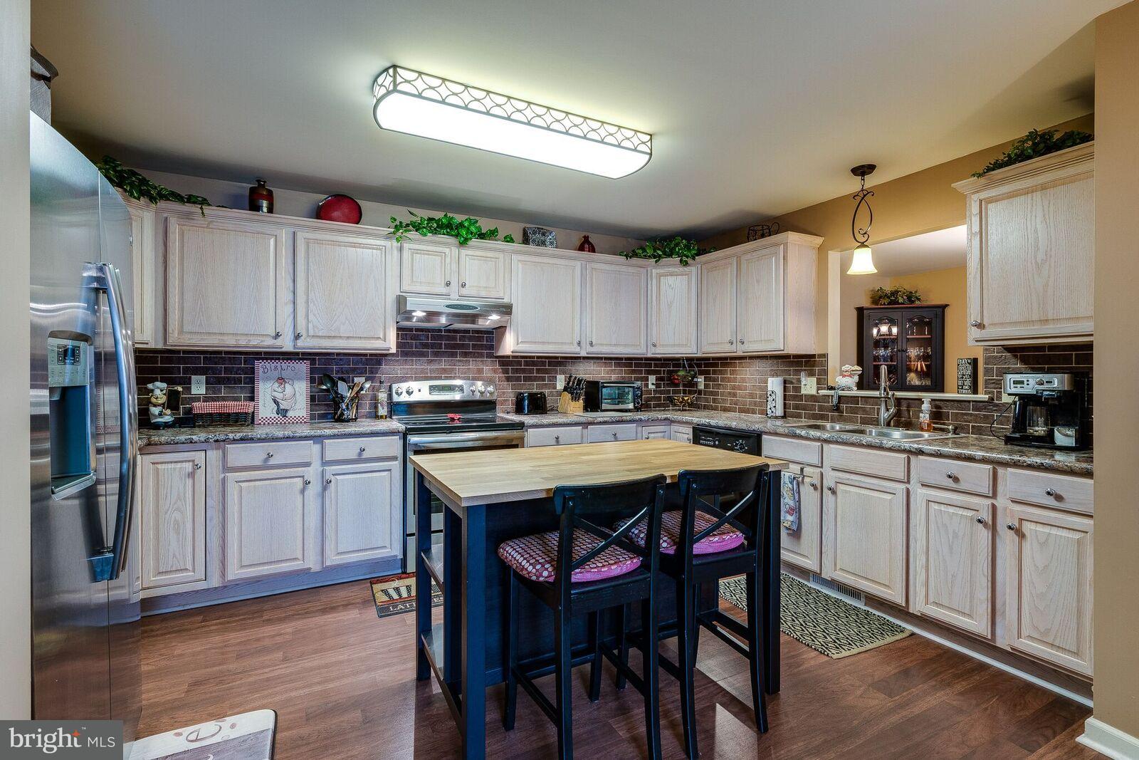 118 Sutherland Road Lancaster, PA 17603 - Photo 12 of 38 Gallery Image 12