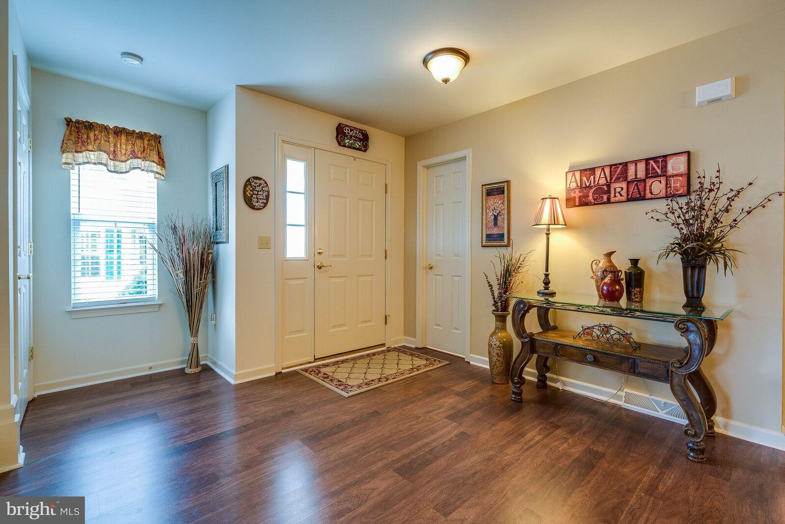 118 Sutherland Road Lancaster, PA 17603 - Photo 4 of 38 Gallery Image 4