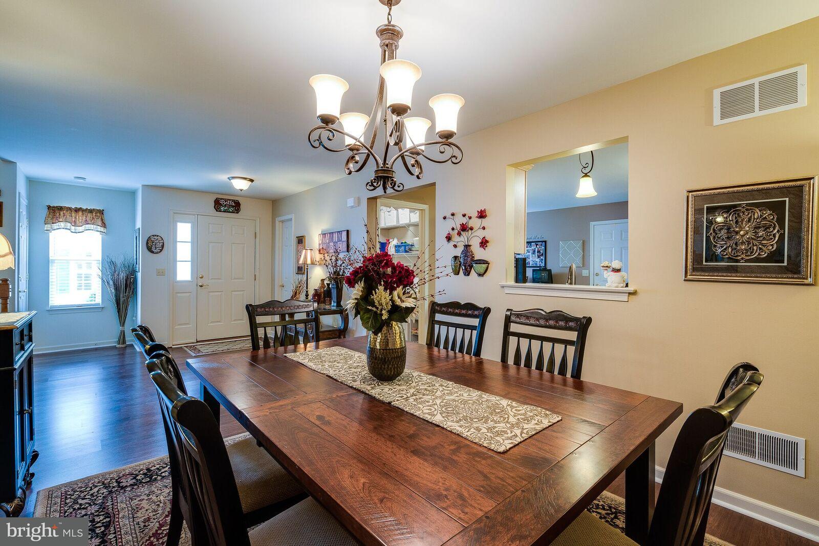 118 Sutherland Road Lancaster, PA 17603 - Photo 5 of 38 Gallery Image 5
