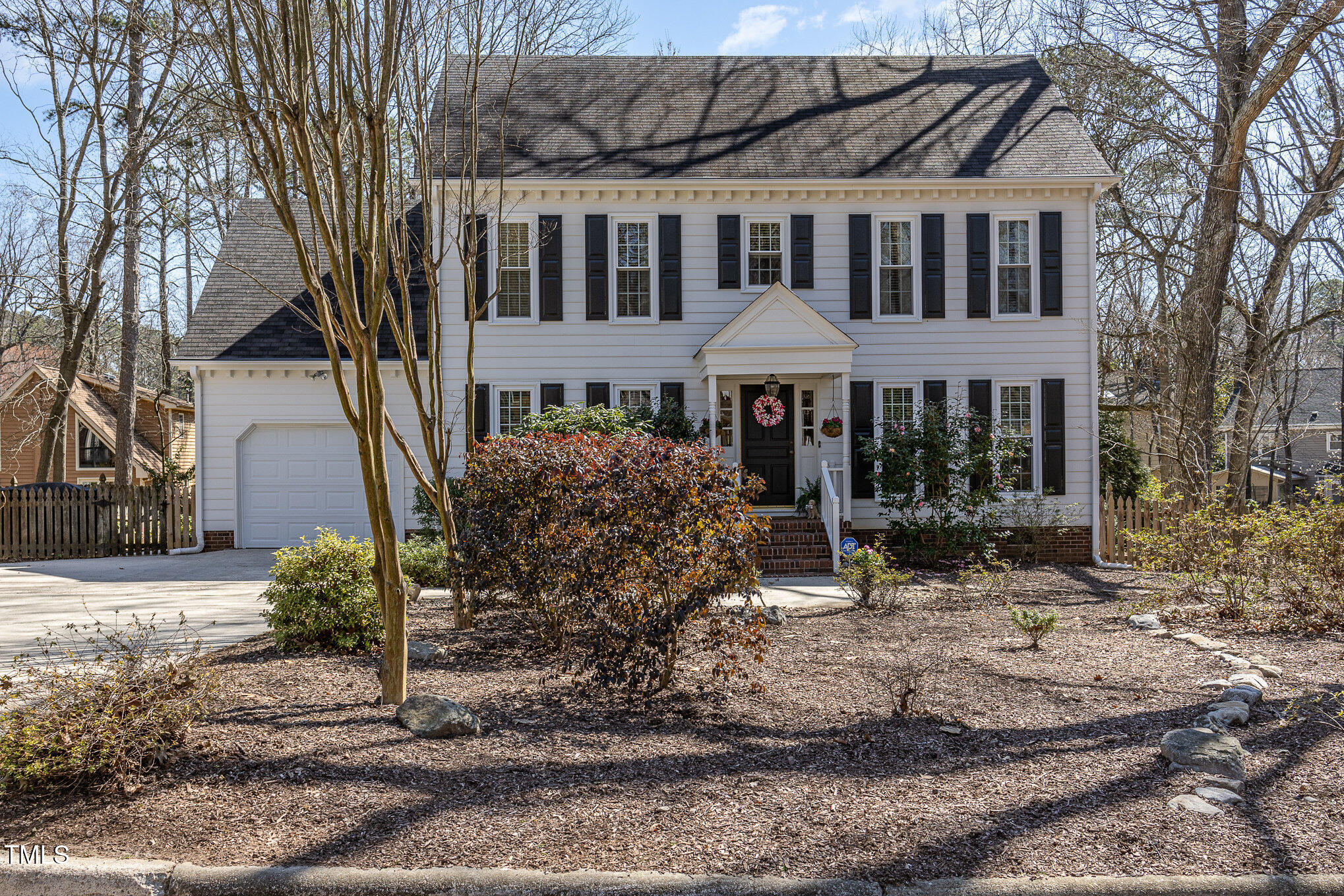 7508 Chippenham Court Raleigh, NC 27613 - Photo 3 of 36 003_file_389