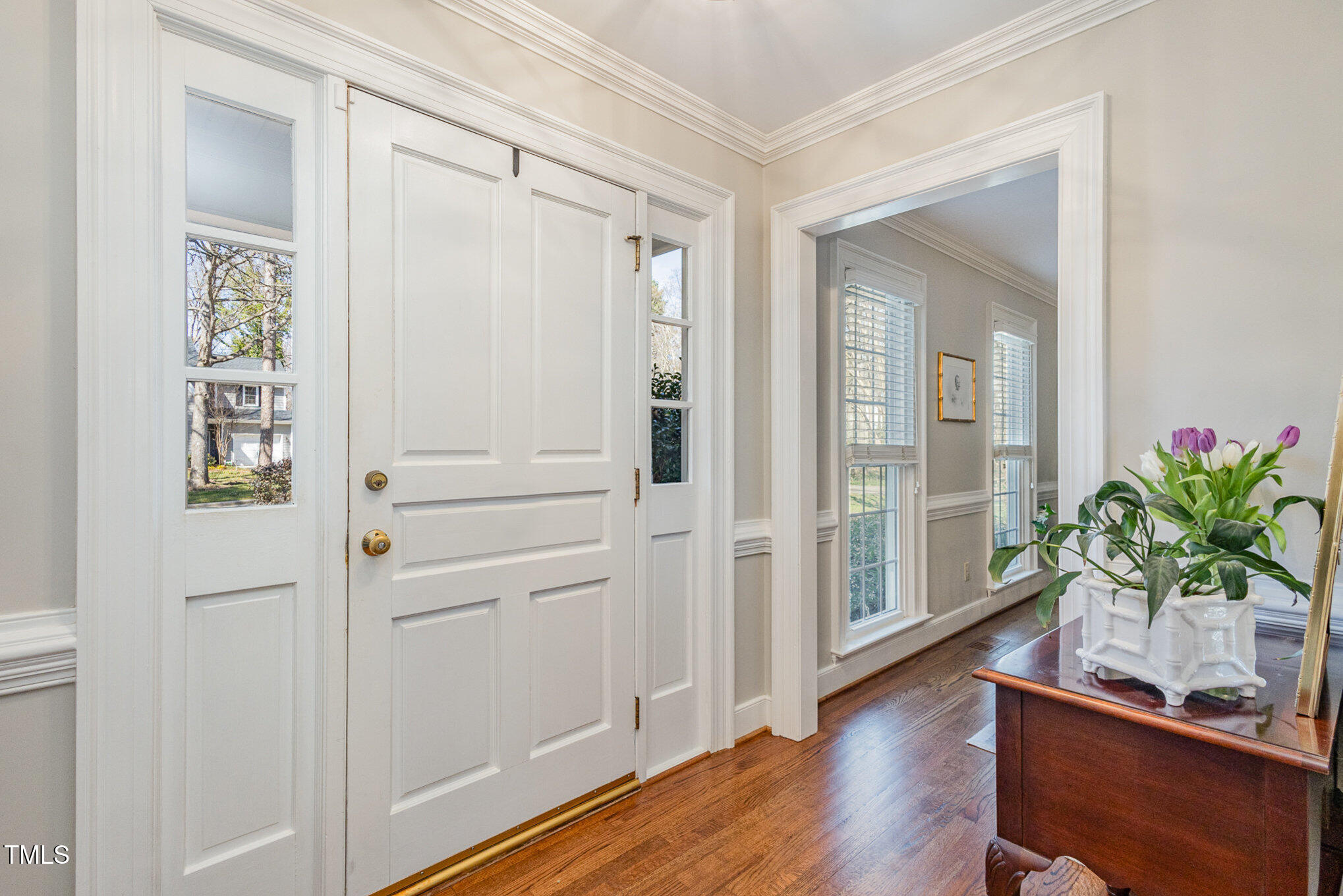 7508 Chippenham Court Raleigh, NC 27613 - Photo 6 of 36 006_file_668