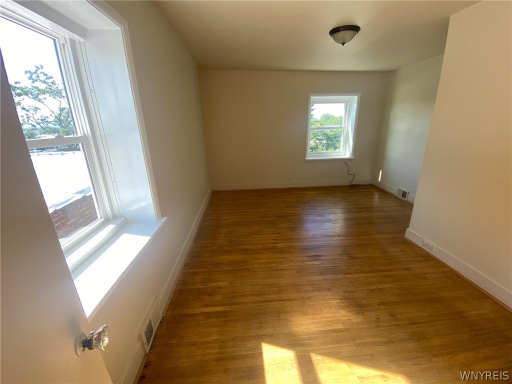 503-505 Ridge Road Lackawanna, NY 14218 - Photo 12 of 28