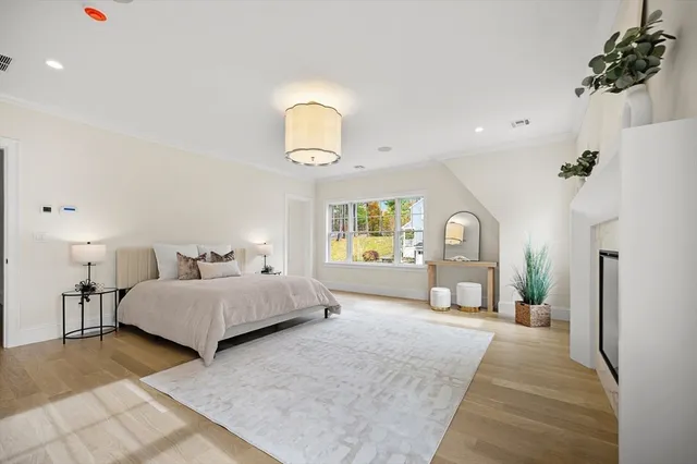 $4,549,000 | 1266 South Street, Needham, MA 02492