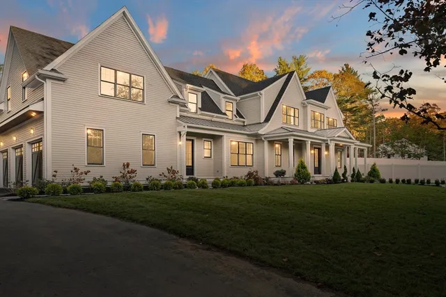 $4,549,000 | 1266 South Street, Needham, MA 02492