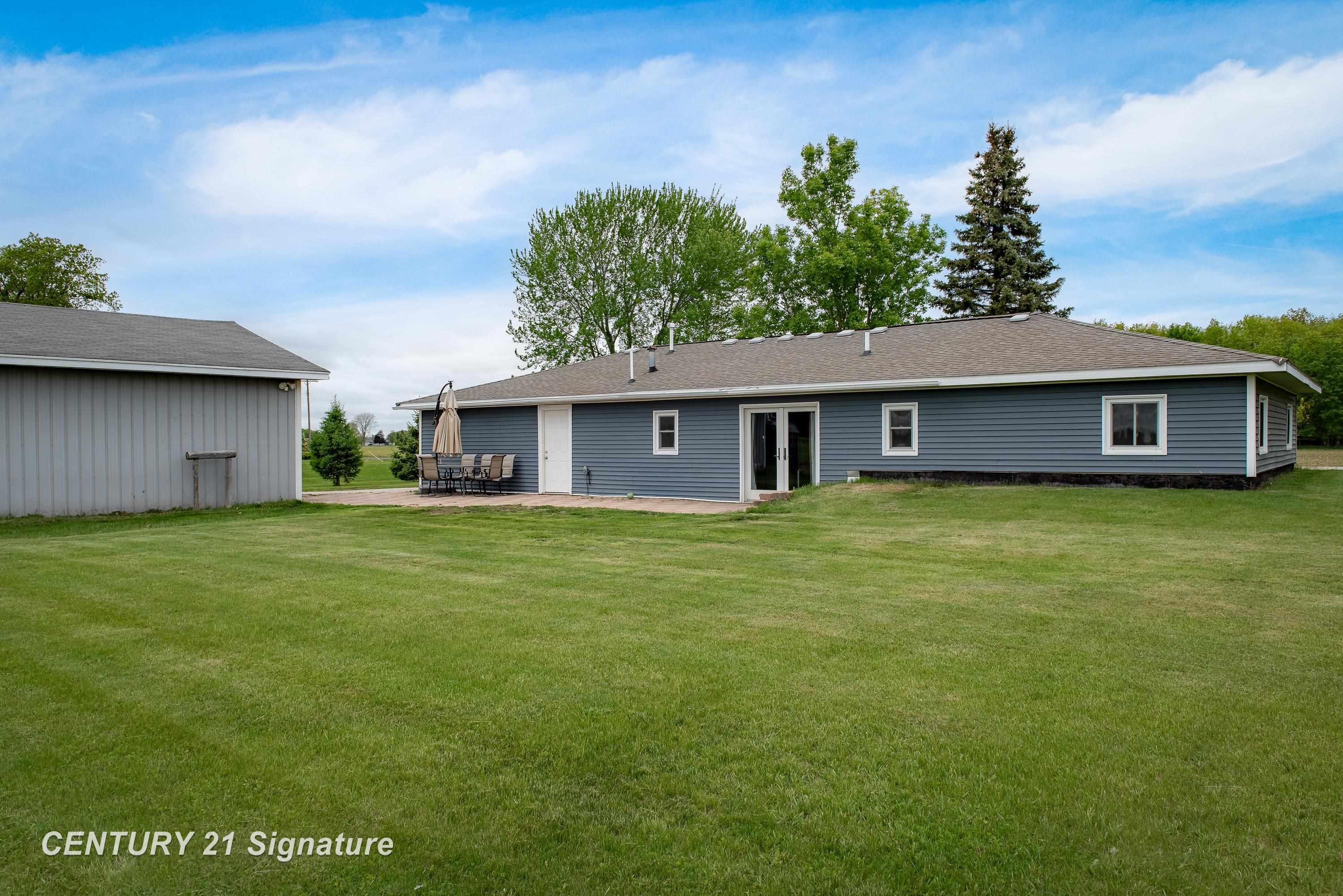 1311 Wilder Road Auburn, MI 48611 - Photo 29 of 48 50176140-232840bf-4997-42ea-af61-f12461b59f6d.JPG
