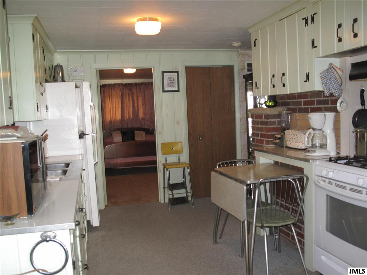 5438 Sandbeach Road Grass Lake, MI 49240 - Photo 11 of 24 Photo 11