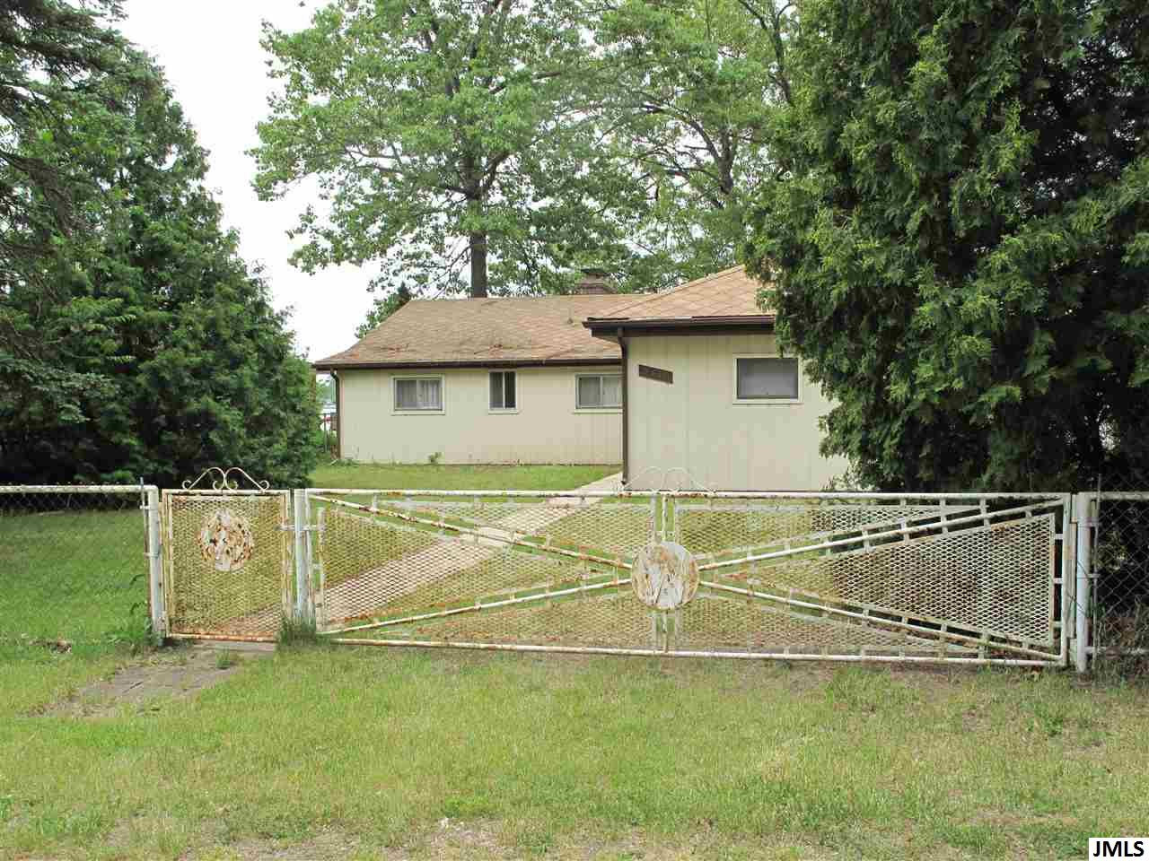 5438 Sandbeach Road Grass Lake, MI 49240 - Photo 17 of 24 Photo 17