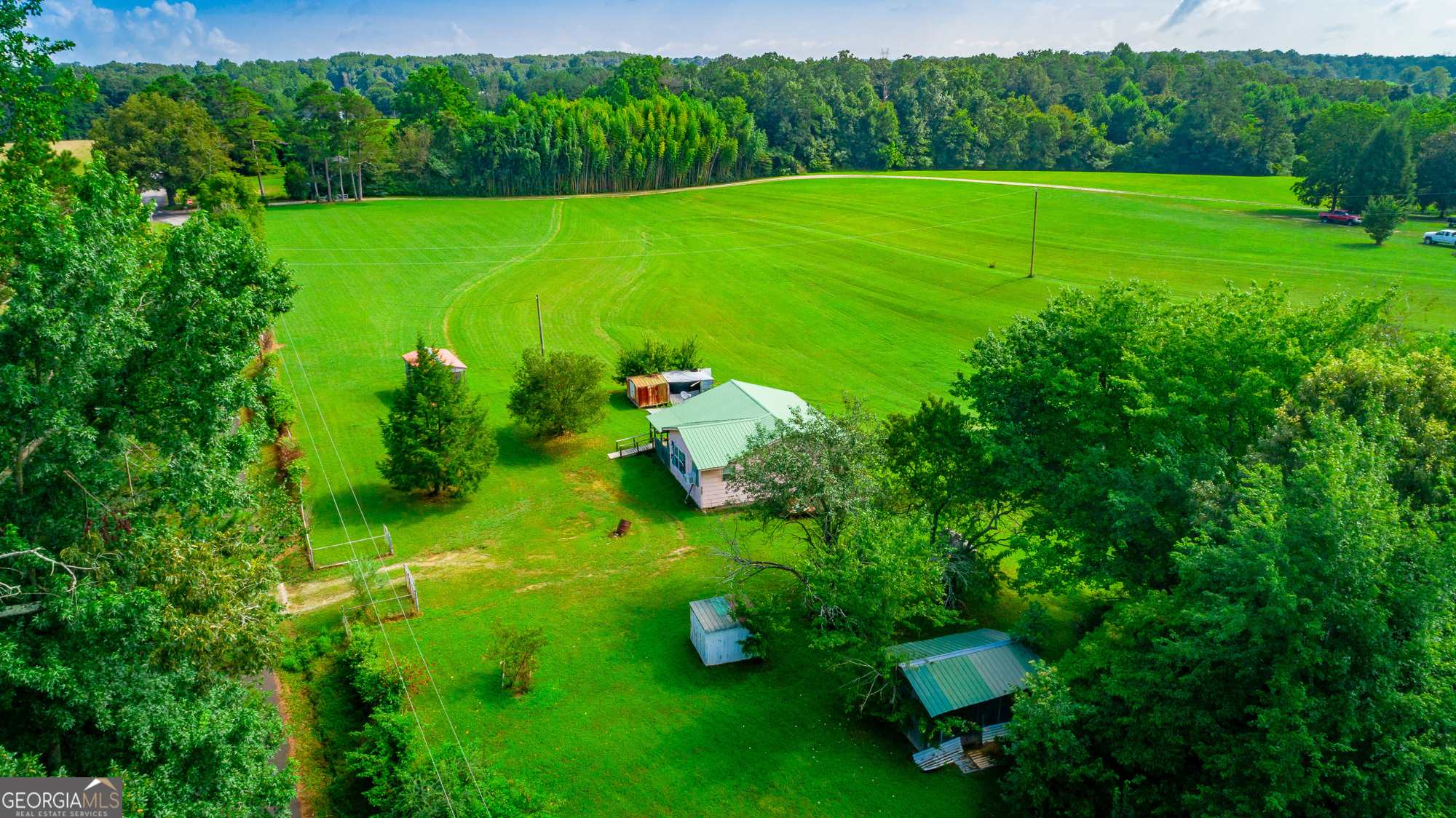 77 Bolton Road Trenton, GA 30752 - Photo 45 of 47 a view of a golf course with a garden