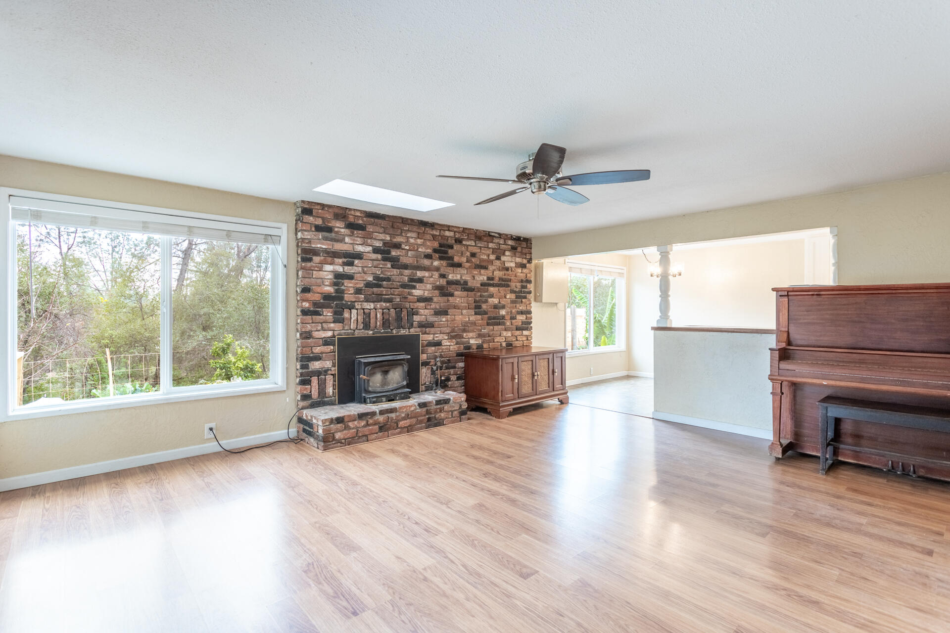 17777 Irish Road Redding, CA 96003 - Photo 9 of 25 IMG_9940-HDR