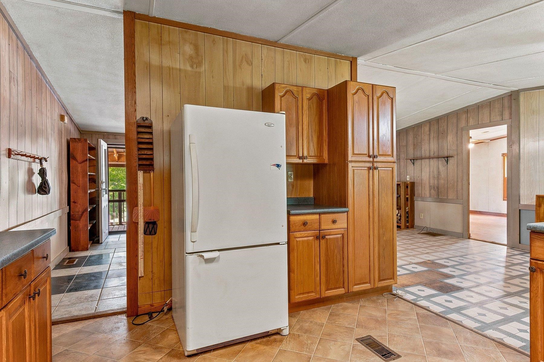 99 Pine Ridge Road Middleton, NH 03887 - Photo 4 of 49 Gallery Image 4
