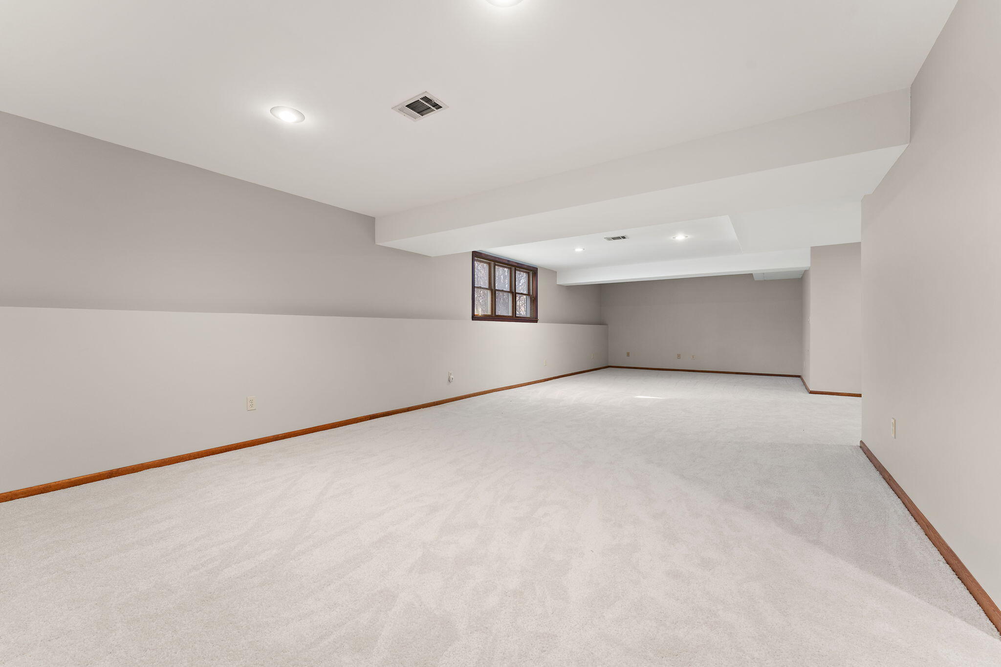 176 Wexford Road Valparaiso, IN 46385 - Photo 39 of 54 a view of an empty room
