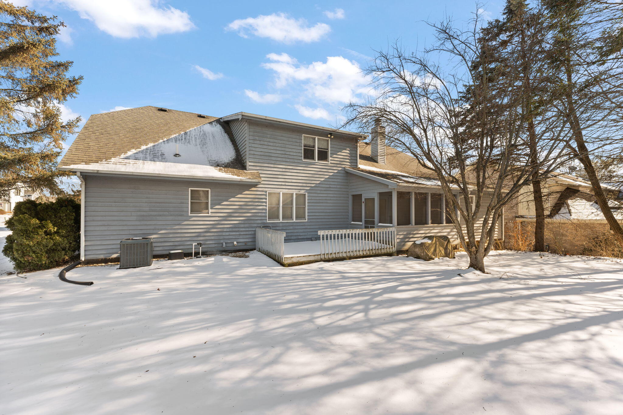 176 Wexford Road Valparaiso, IN 46385 - Photo 40 of 47 a view of a house with snow on the side of the road