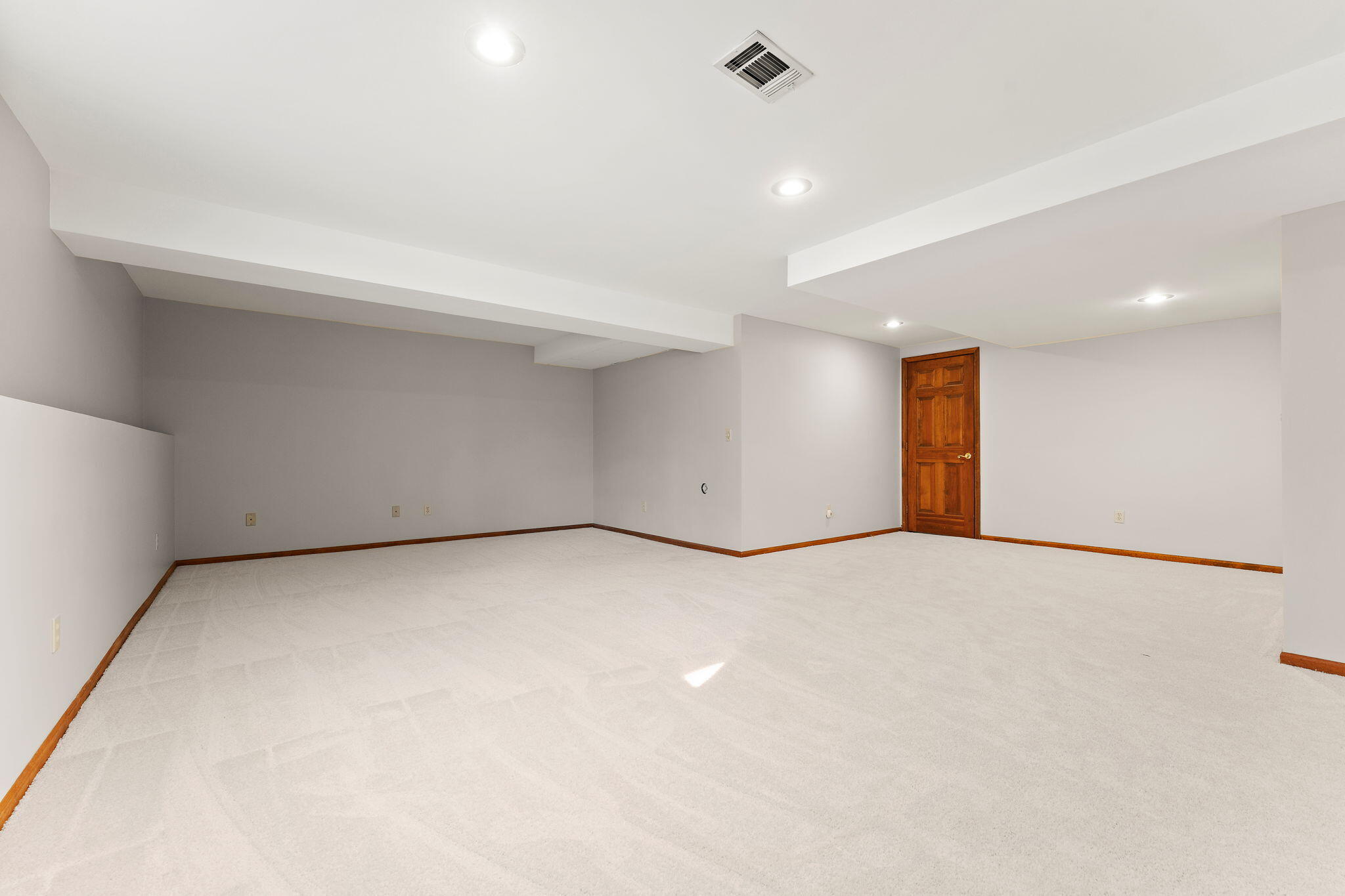 176 Wexford Road Valparaiso, IN 46385 - Photo 40 of 54 a view of an empty room
