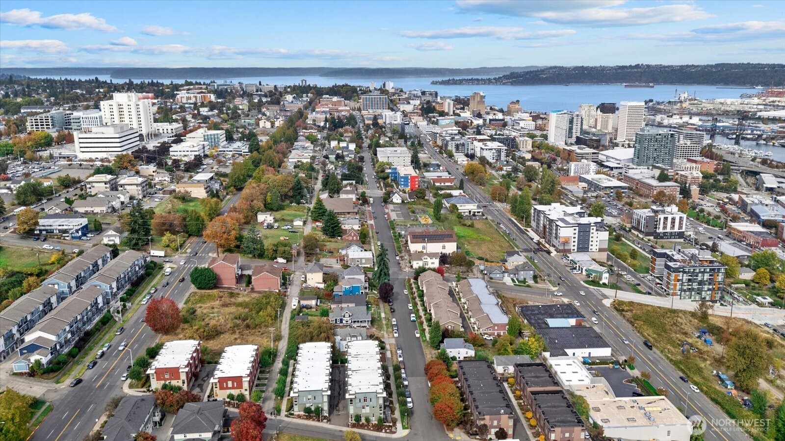 2132 South G Street Tacoma, WA 98405 - Photo 3 of 40 an aerial view of a city