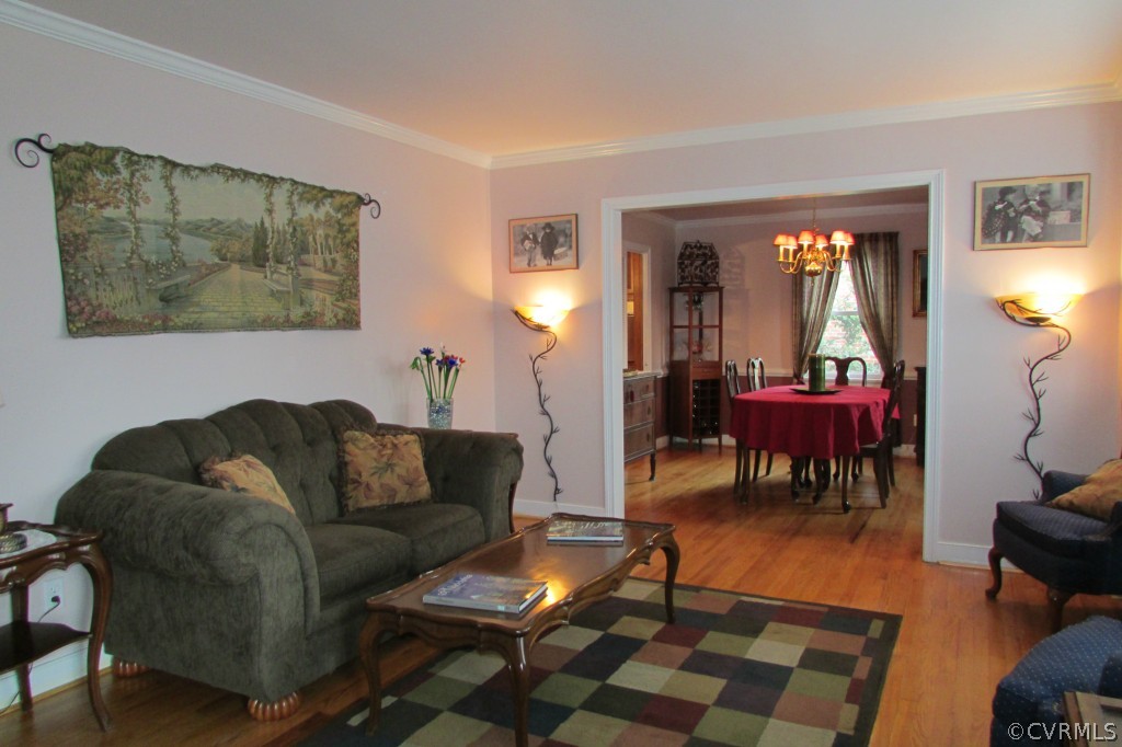 528 Ridgeley Lane Henrico, VA 23229 - Photo 2 of 24 Gallery Image 2