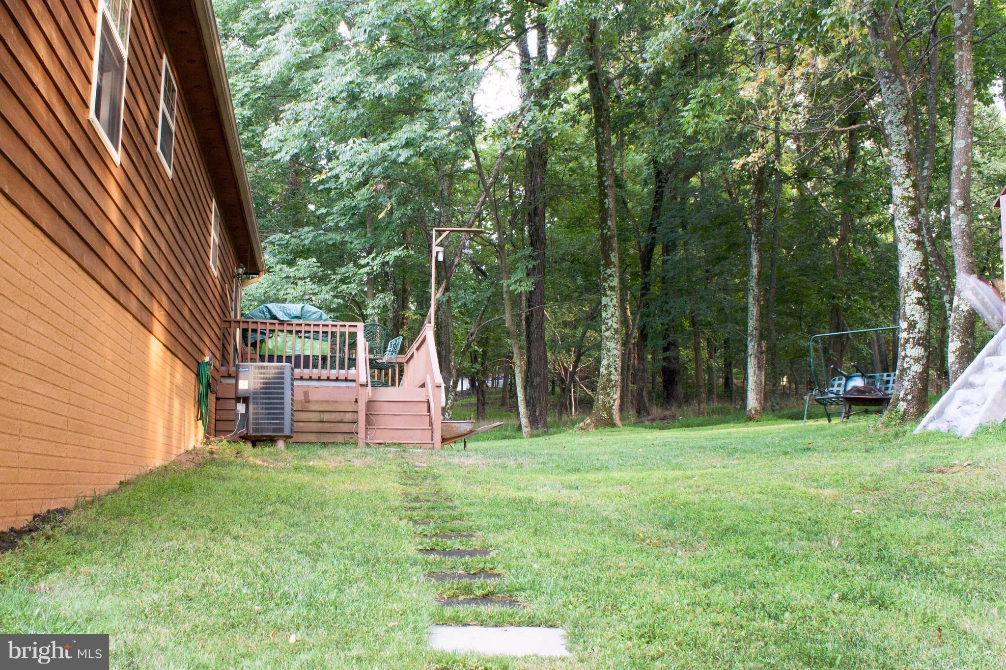 186 Split Rail Road Front Royal, VA 22630 - Photo 19 of 24 Exterior (Rear)