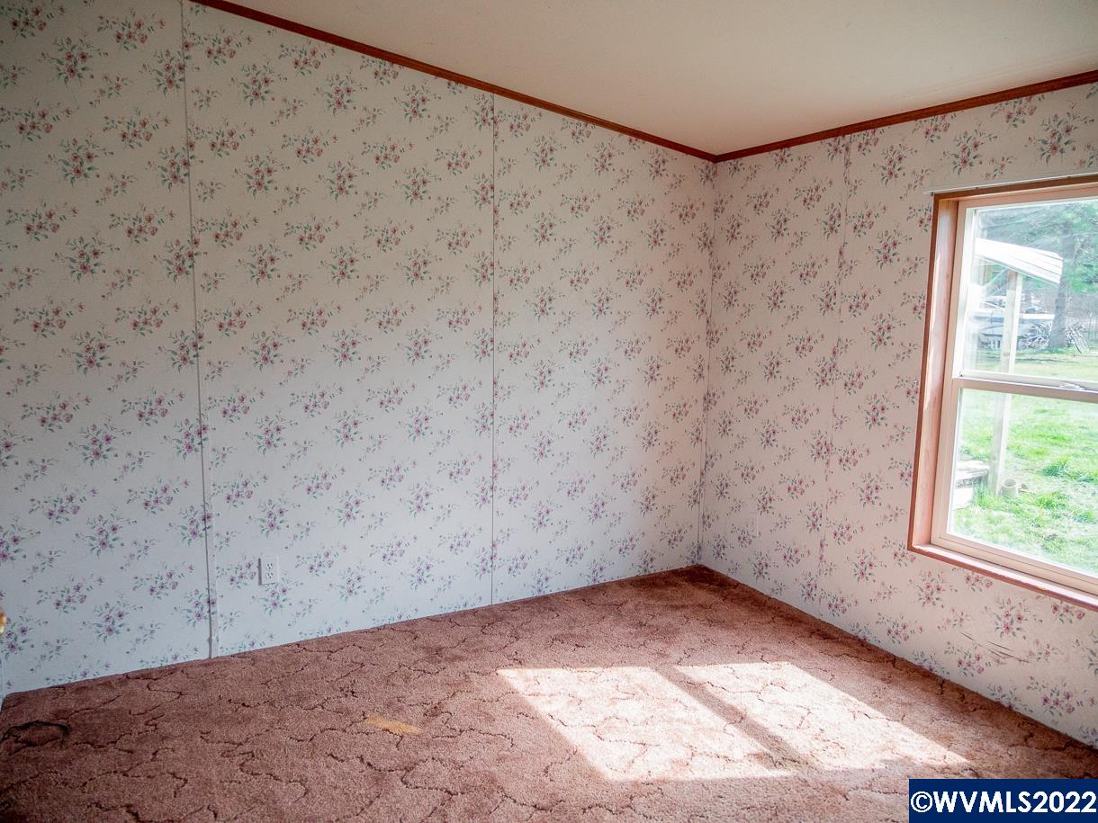 30286 Horseshoe Loop Lebanon, OR 97355 - Photo 8 of 18 Gallery Image 8