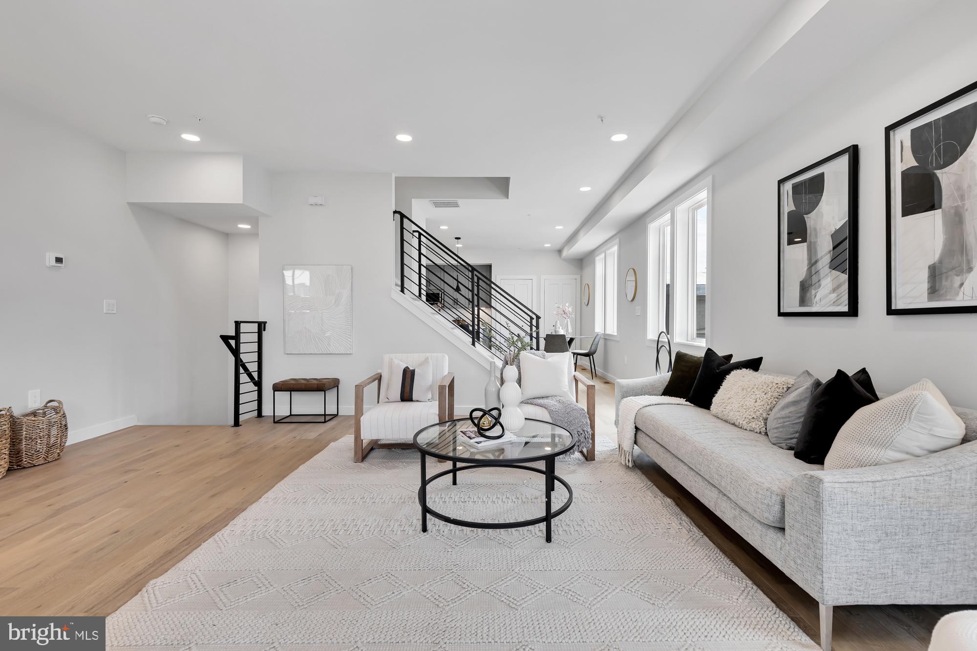 537 Park Road Northwest, Unit TH2 Washington, DC 20010 - Photo 6 of 60 Living Area