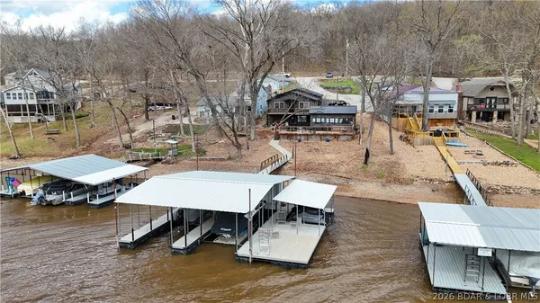 $549,900 | 30343 West Old Cove Road, Lincoln, MO 65338