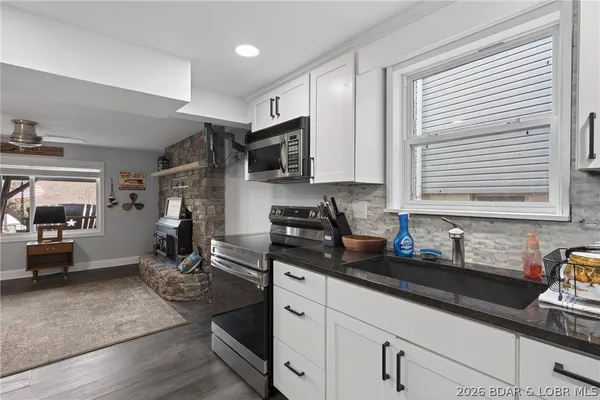 $549,900 | 30343 West Old Cove Road, Lincoln, MO 65338