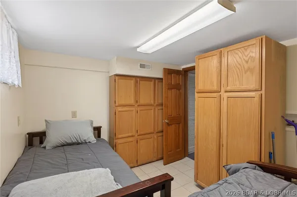 $549,900 | 30343 West Old Cove Road, Lincoln, MO 65338