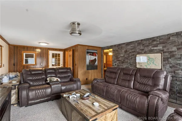 $549,900 | 30343 West Old Cove Road, Lincoln, MO 65338