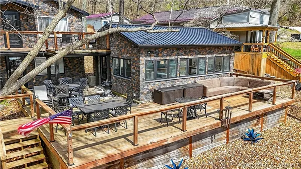 $549,900 | 30343 West Old Cove Road, Lincoln, MO 65338