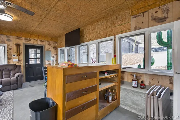 $549,900 | 30343 West Old Cove Road, Lincoln, MO 65338