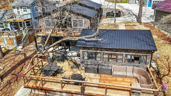 $549,900 | 30343 West Old Cove Road, Lincoln, MO 65338