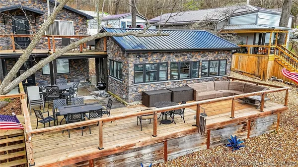 $549,900 | 30343 West Old Cove Road, Lincoln, MO 65338