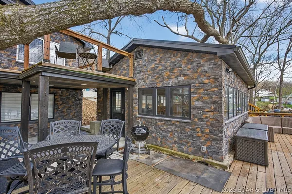 $549,900 | 30343 West Old Cove Road, Lincoln, MO 65338