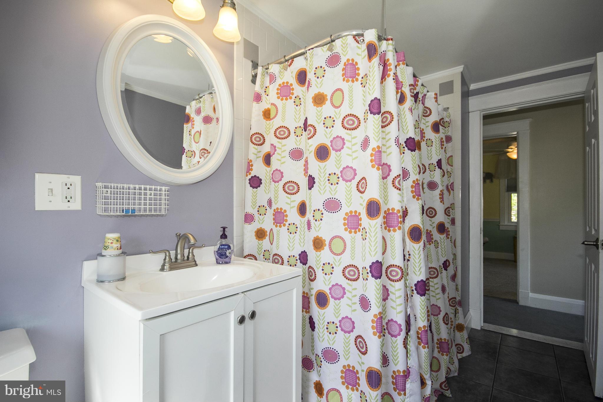 8324 Beryl Road Baltimore, MD 21234 - Photo 17 of 29 Bath