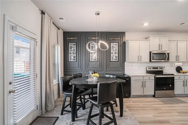 $449,000 | 453 Sawmill Trace, Hampton, GA 30228