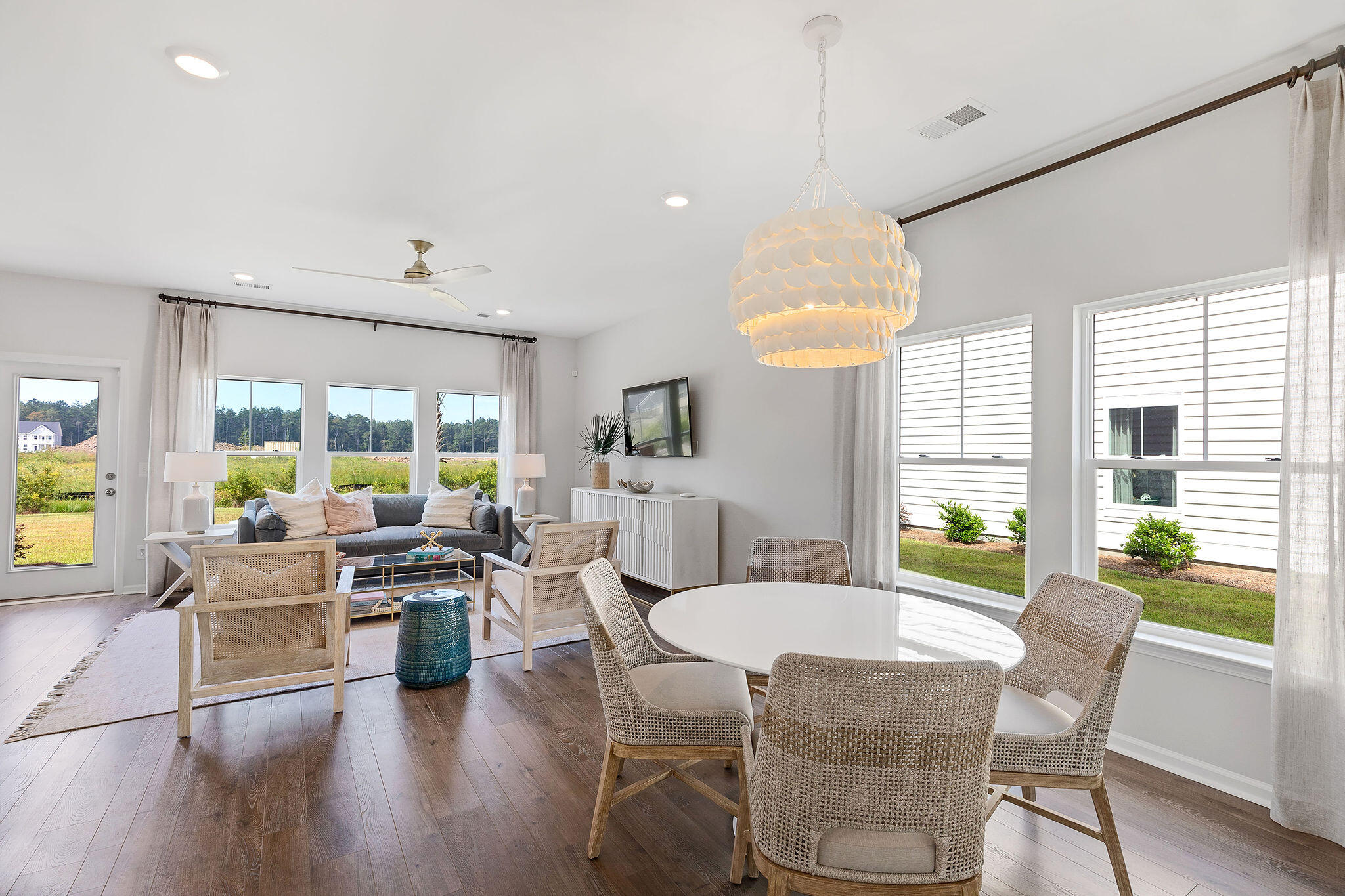 579 Red Monarch Way Moncks Corner, SC 29461 - Photo 4 of 11 Dining Room