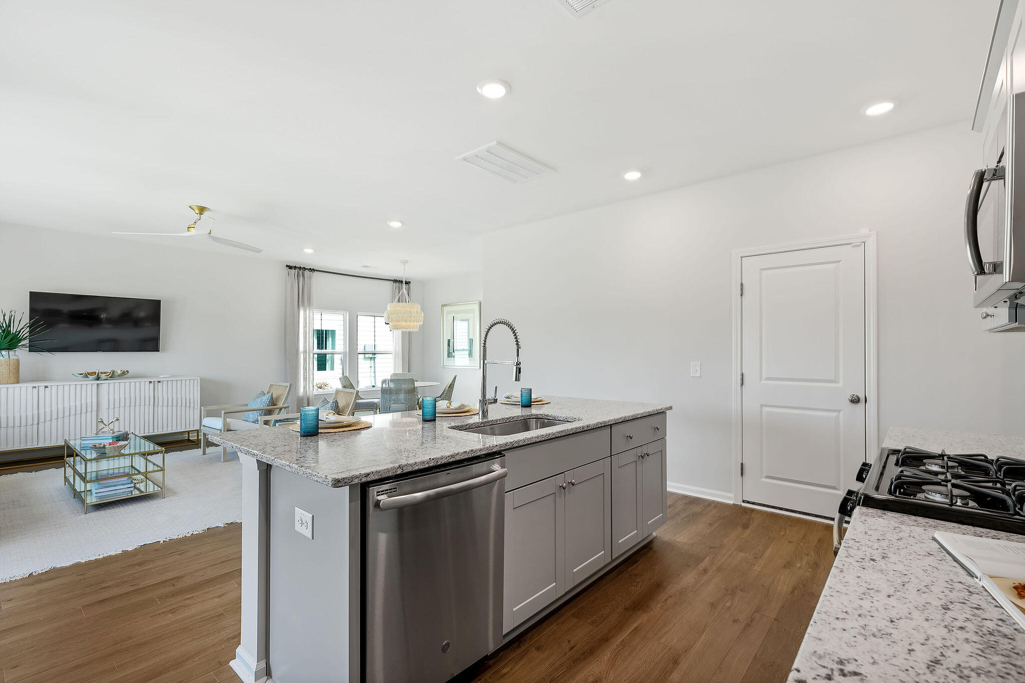 579 Red Monarch Way Moncks Corner, SC 29461 - Photo 5 of 11 Kitchen 2