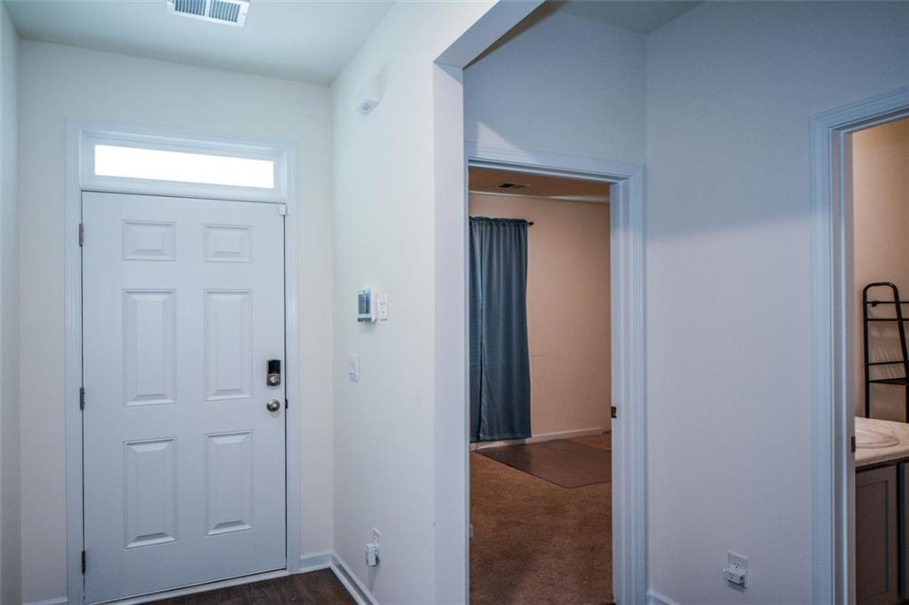 8594 Seabiscuit Road Lithonia, GA 30058 - Photo 5 of 33
