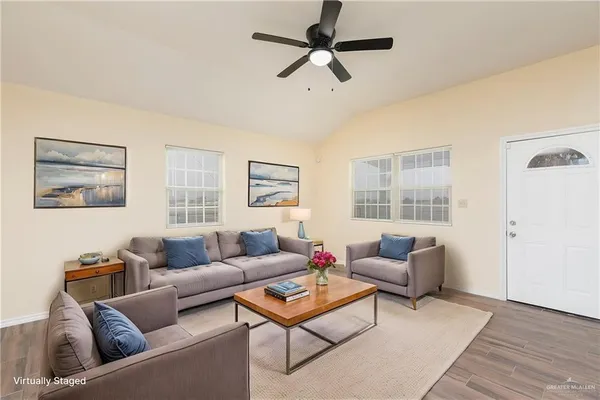 $1,000 | 900 Tamaulipas Street, Weslaco, TX 78596