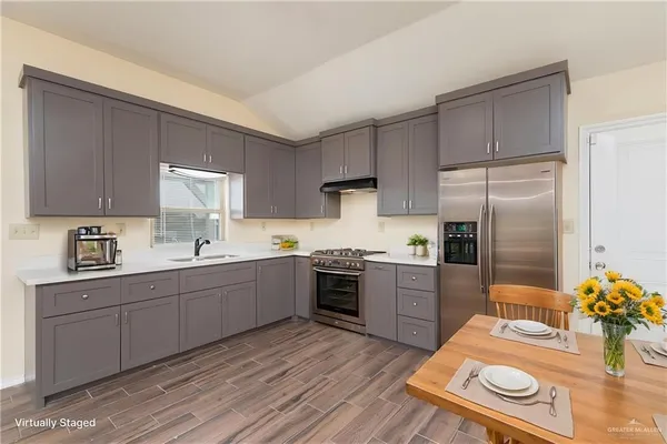 $1,000 | 900 Tamaulipas Street, Weslaco, TX 78596