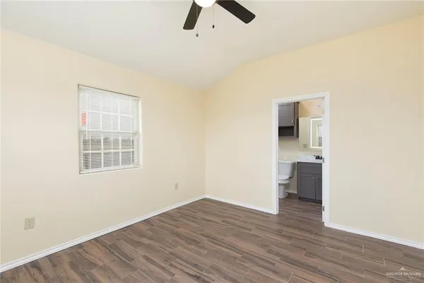 $1,000 | 900 Tamaulipas Street, Weslaco, TX 78596