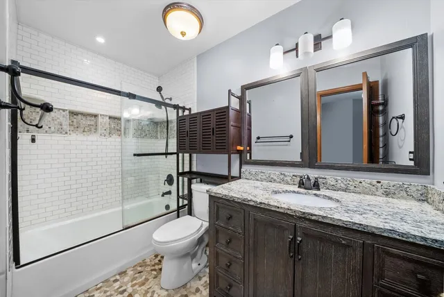 $349,900 | 3812 Hennepin Drive, Joliet, IL 60431