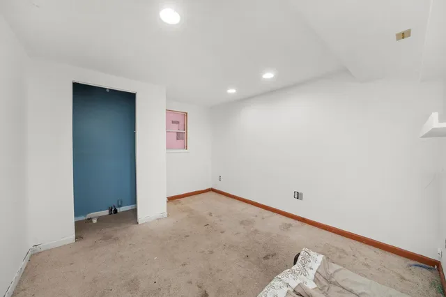 $349,900 | 3812 Hennepin Drive, Joliet, IL 60431