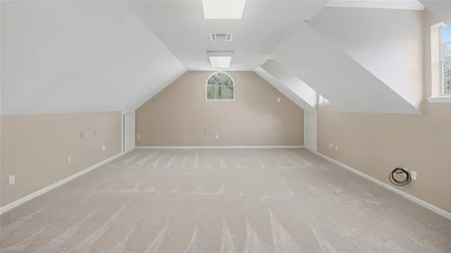 $695,000 | 1431 Walnut Lane, Houston, TX 77339