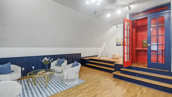 $649,950 | 1431 Walnut Lane, Houston, TX 77339