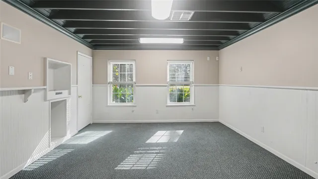 $695,000 | 1431 Walnut Lane, Houston, TX 77339