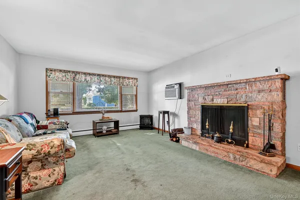 $440,000 | 145 South Main Street, Florida, NY 10921