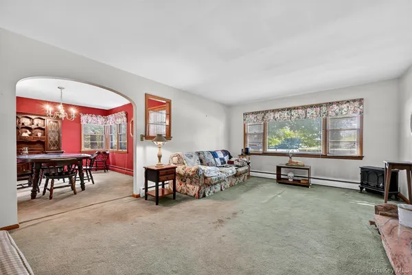 $440,000 | 145 South Main Street, Florida, NY 10921