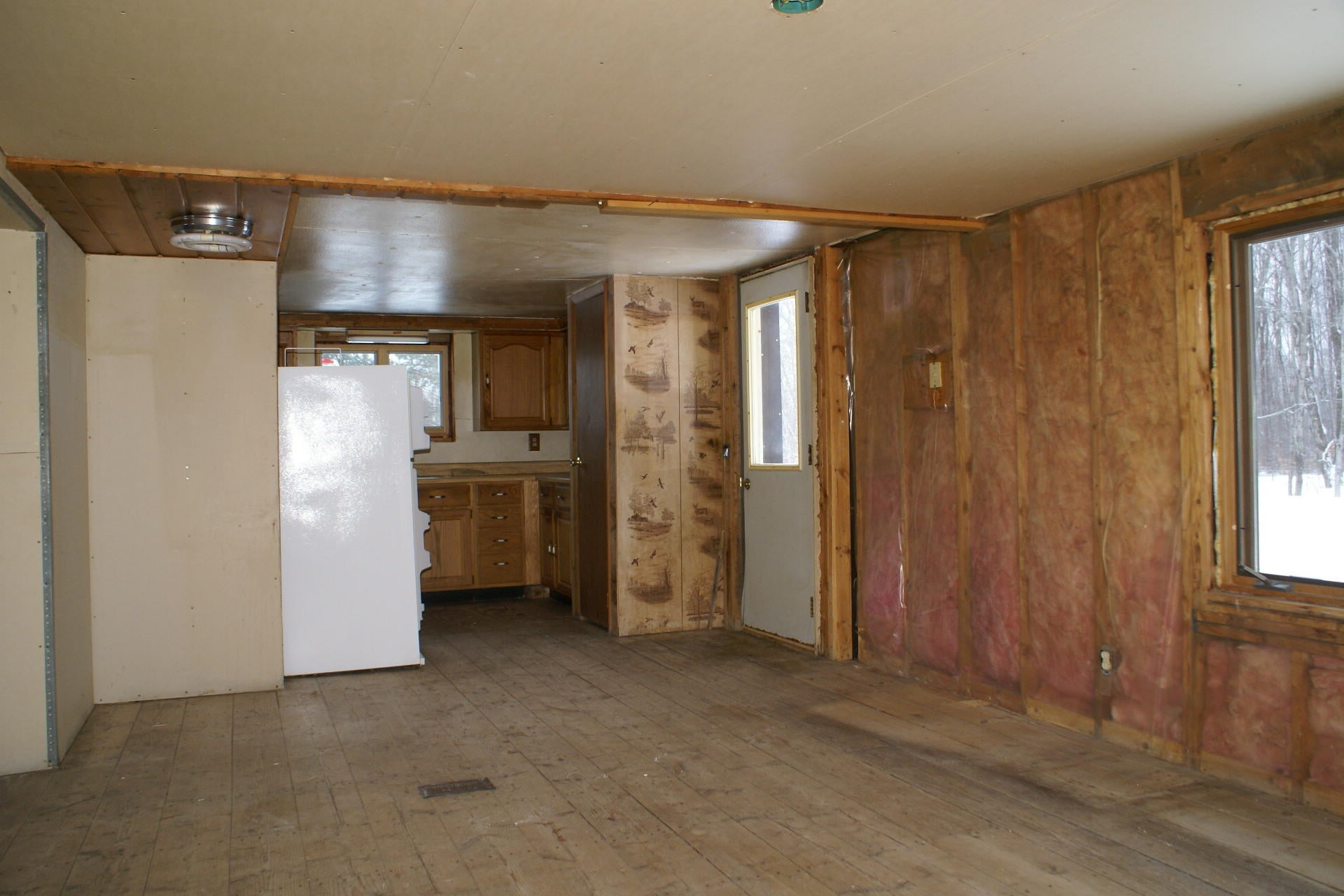 5891 North Webb Road Hessel, MI 49745 - Photo 8 of 22 Gallery Image 8