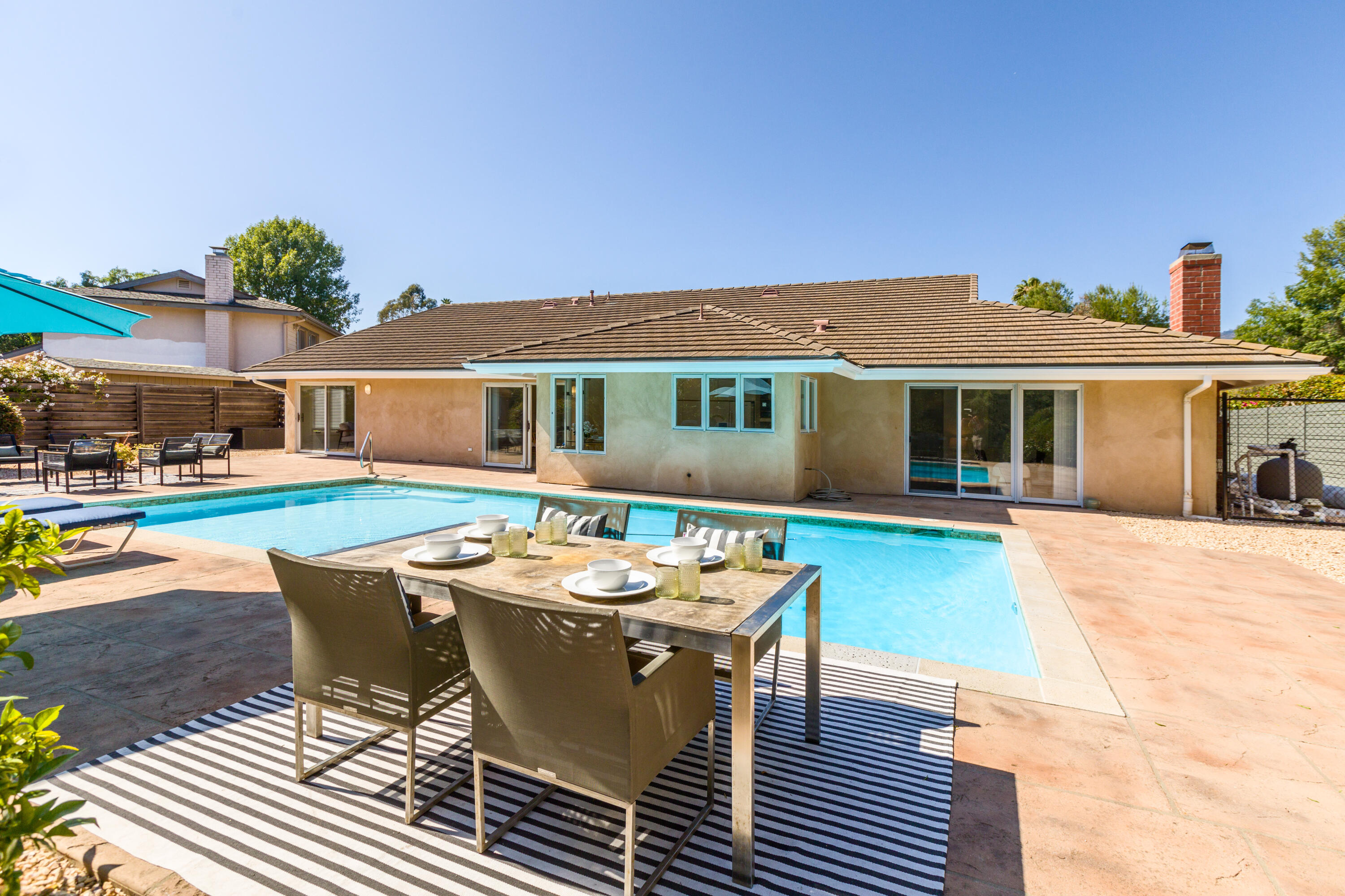 5615 Via Ravenna Goleta, CA 93117 - Photo 23 of 32 Pool and seating area